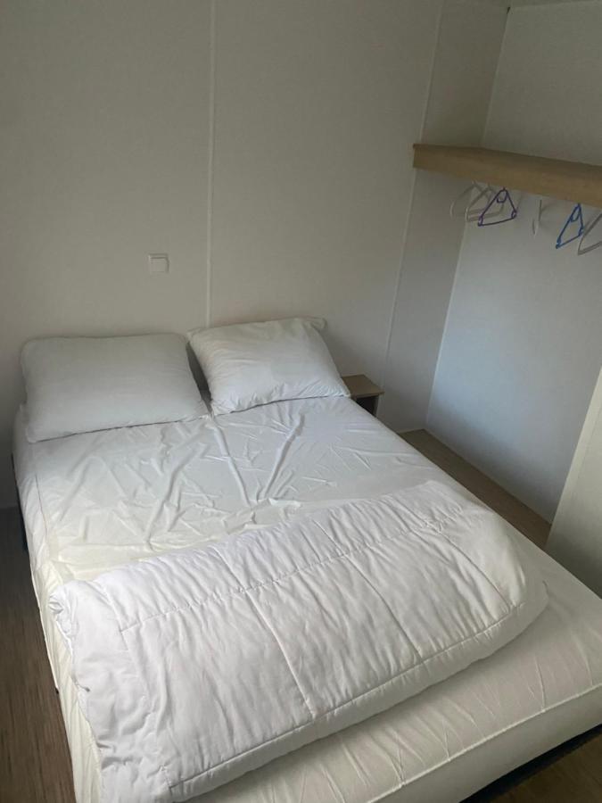 Mobil Home Tout Confort Ideal Pour 4 Personnes Dans Le Domaine De Dugny Camping 4 Etoiles, Proche De Blois, Du Zoo De Beauval Et Des Chateaux De La Loire Онзен Екстер'єр фото